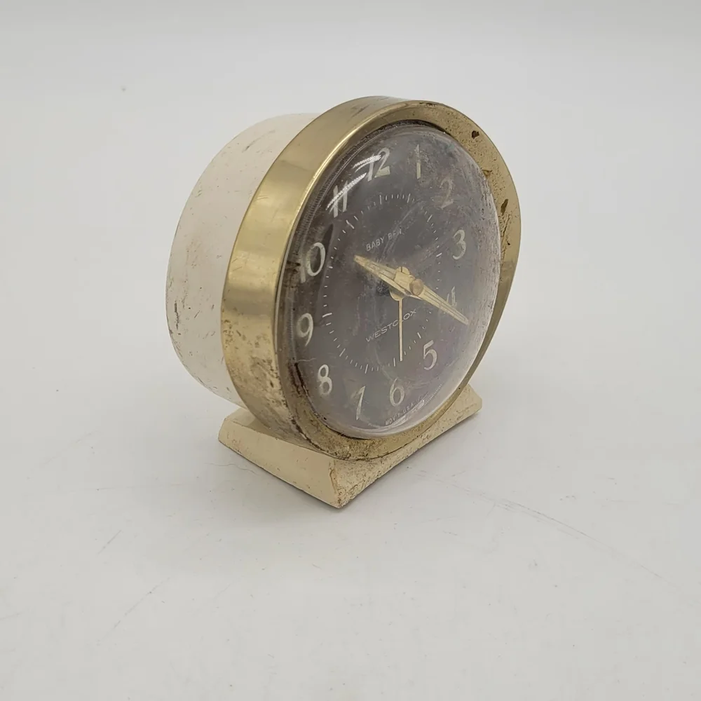 Westclox Model 1158056 Travel Alarm BABY BEN White Gold Glow In TheDark Untested